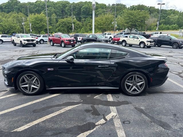 2026 Ford Mustang GT Premium Fastback