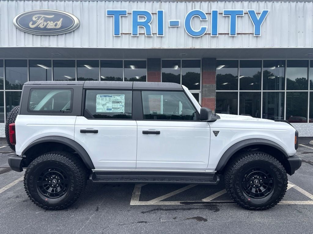 2026 Ford Bronco Base