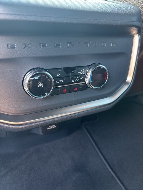 2026 Ford Expedition King Ranch