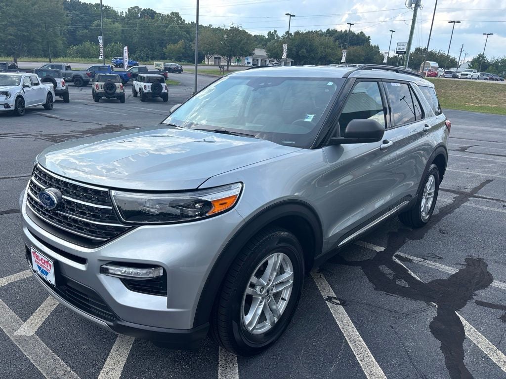 2024 Ford Explorer XLT