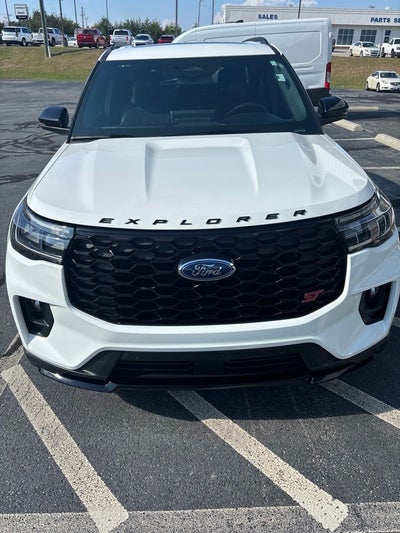 2025 Ford Explorer ST