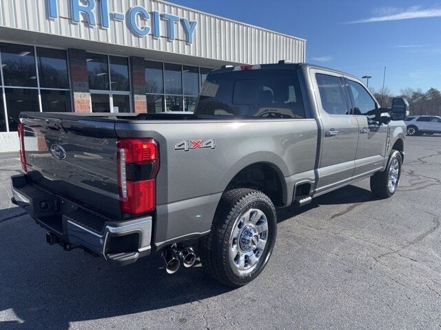 2026 Ford F-350SD F-350® Lariat®