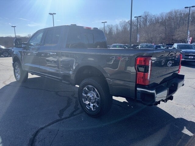 2026 Ford F-350SD F-350® Lariat®