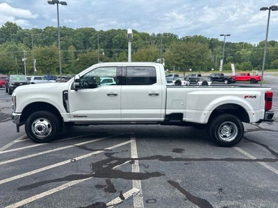 2026 Ford F-350SD Lariat DRW