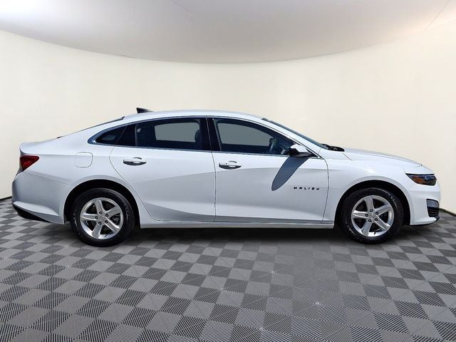 2024 Chevrolet Malibu LS 1FL