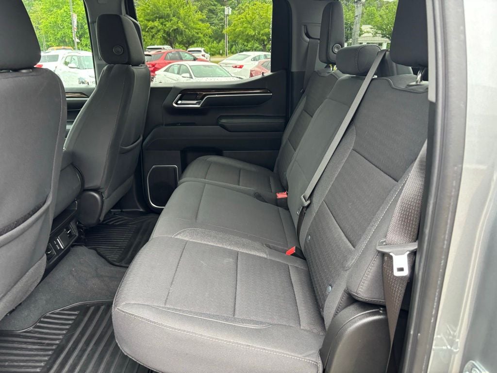 2023 GMC Sierra 1500 SLE