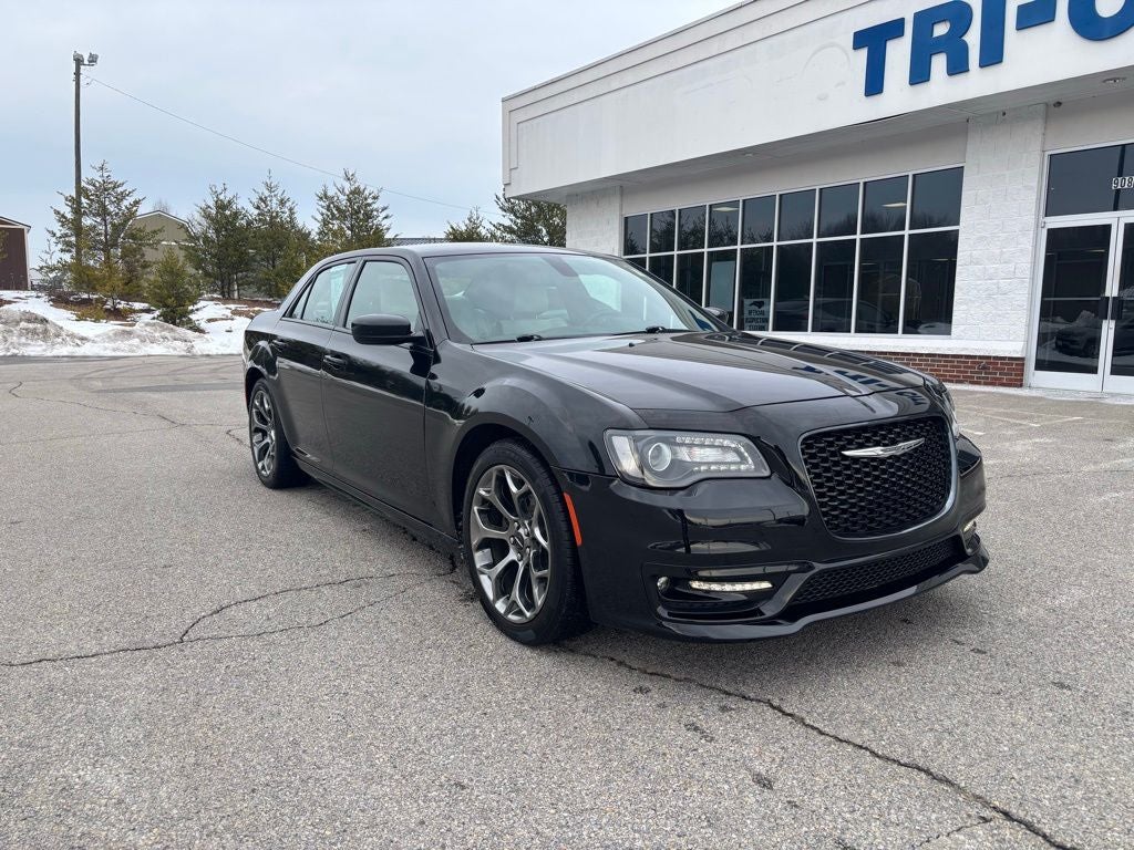 2018 Chrysler 300 S