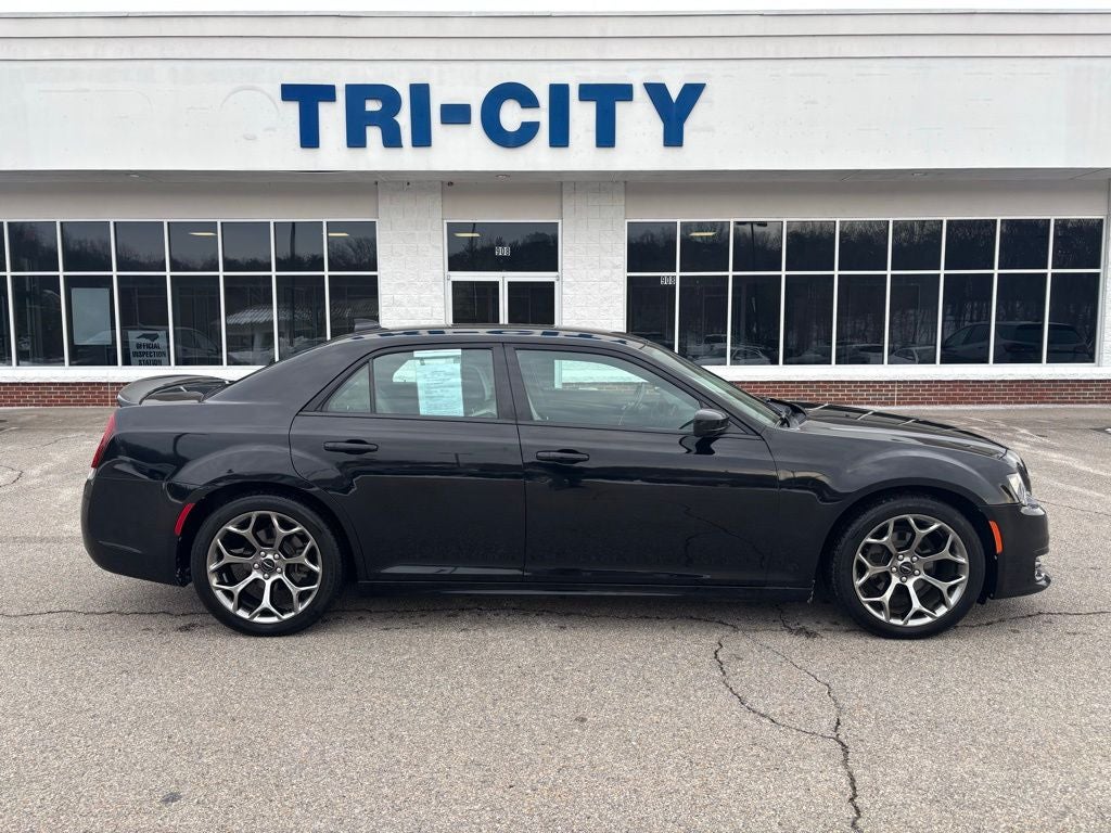 2018 Chrysler 300 S