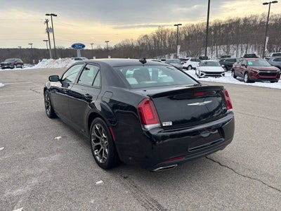 2018 Chrysler 300 S