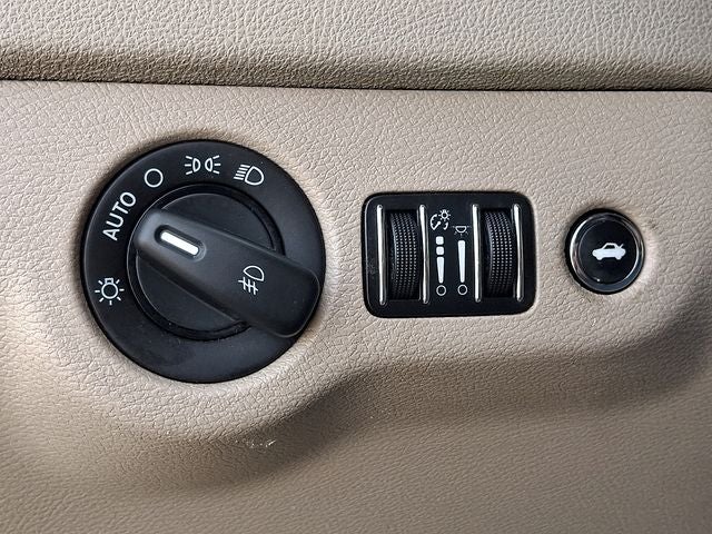 2012 Chrysler 300 Limited