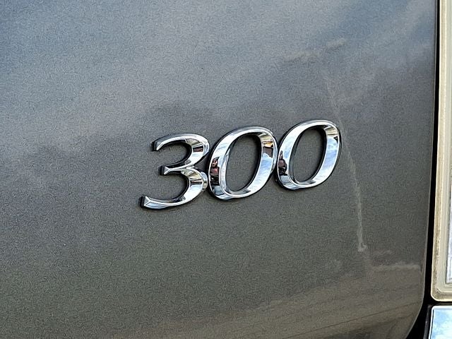 2012 Chrysler 300 Limited