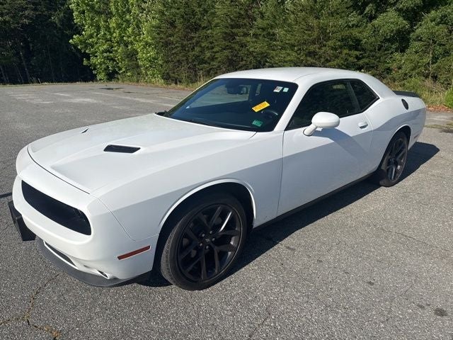 2023 Dodge Challenger SXT Auto's photo