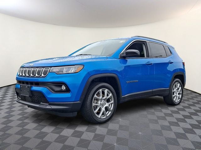 2022 Jeep Compass Latitude Lux