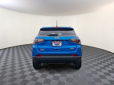 2022 Jeep Compass Latitude Lux