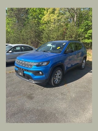 2022 Jeep Compass Latitude Lux