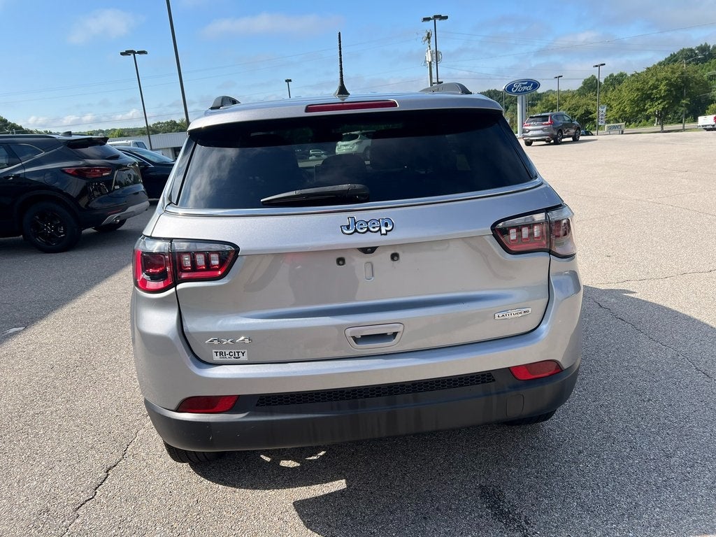 2022 Jeep Compass Latitude Lux