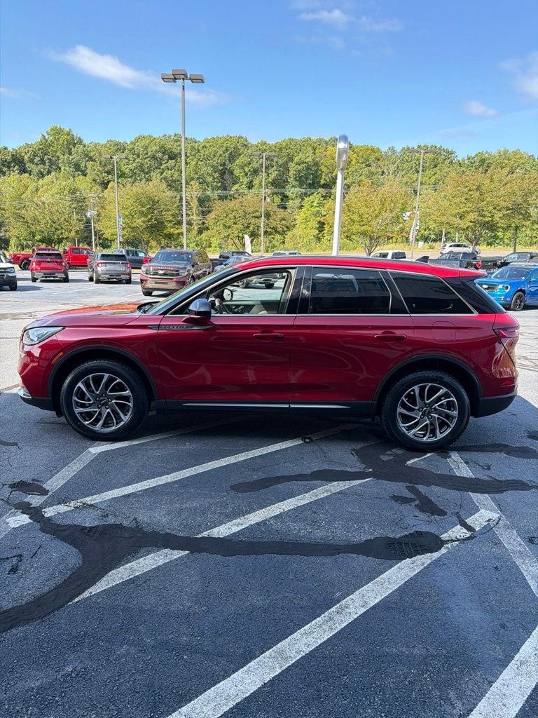 2022 Lincoln Corsair Standard