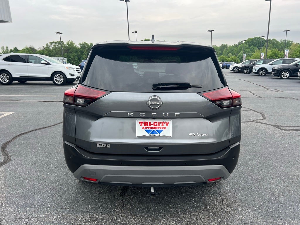 2022 Nissan Rogue SV