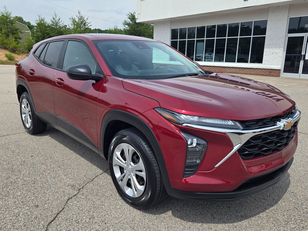 2024 Chevrolet Trax LS