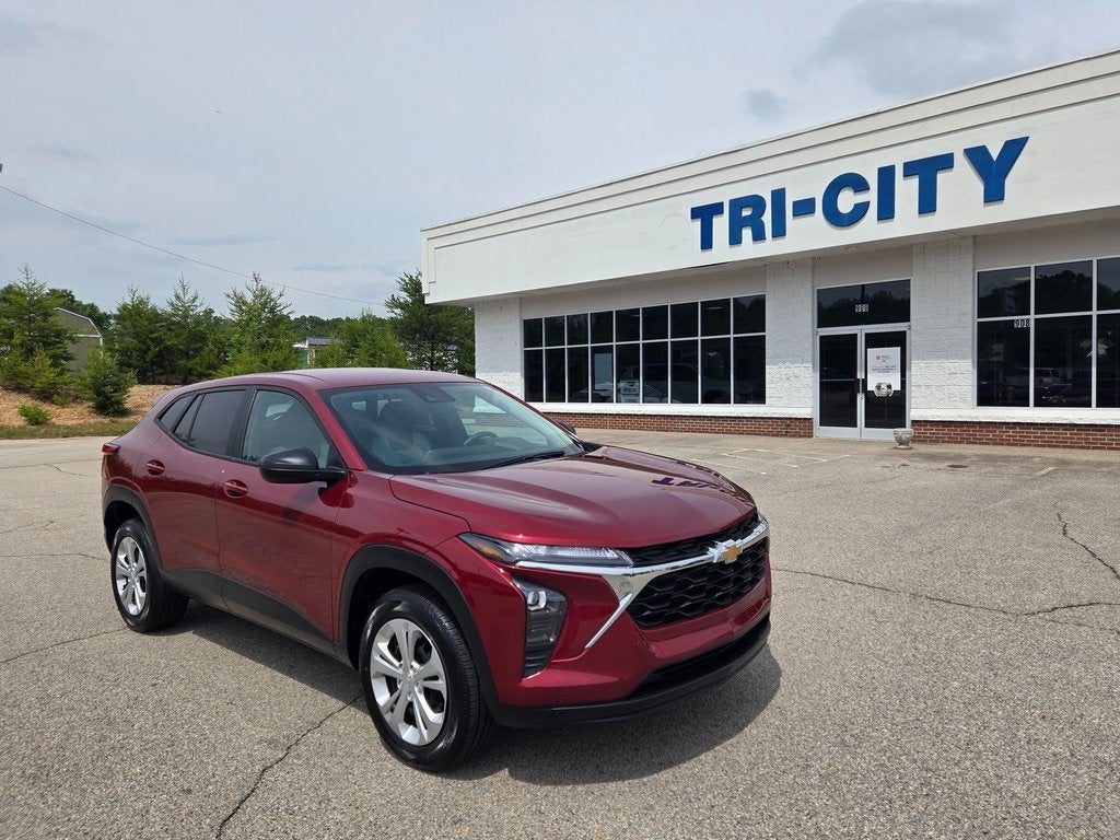 2024 Chevrolet Trax LS