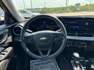 2025 Chevrolet Trax LT
