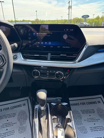 2025 Chevrolet Trax LT