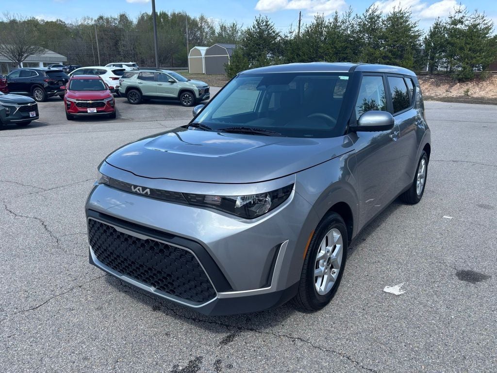 2024 Kia Soul LX