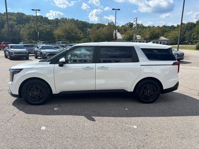 2025 Kia Carnival LXS