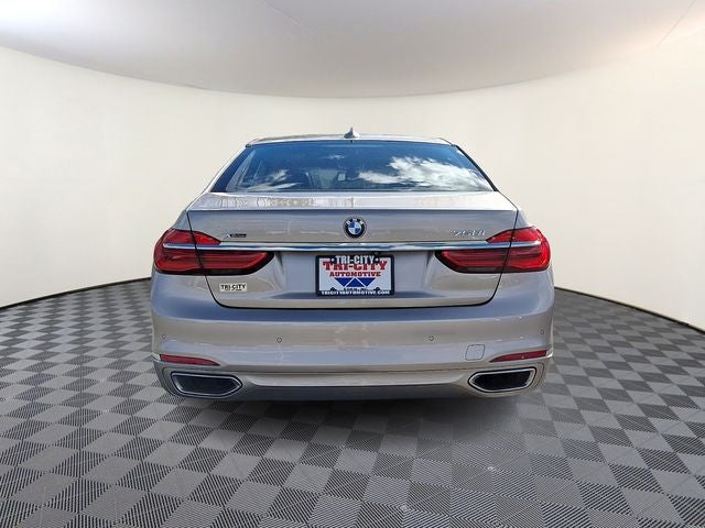 2016 BMW 7 Series 750i xDrive